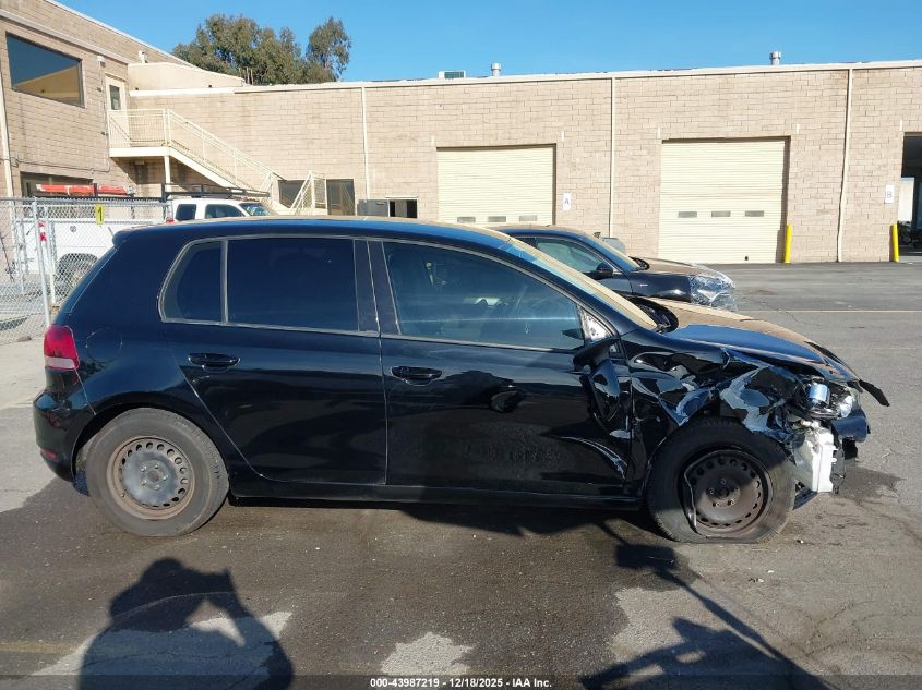 2013 Volkswagen Golf 2.5L 4-Door VIN: WVWDB7AJ3DW139005 Lot: 43987219