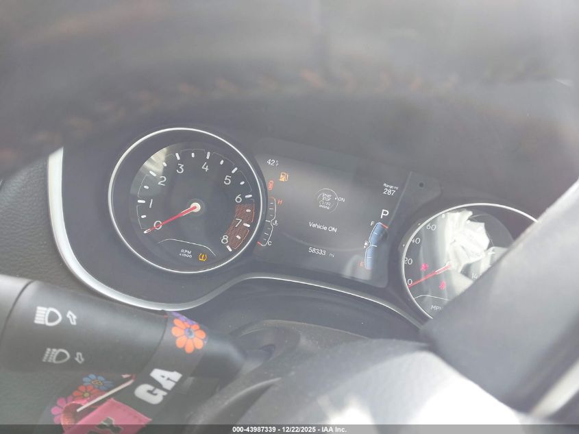 2018 Jeep Compass Limited 4X4 VIN: 3C4NJDCB4JT245752 Lot: 43987339