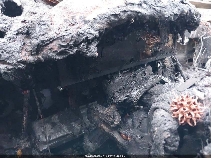 2022 Audi A4 Premium Plus 40 Tfsi Quattro S Tronic VIN: WAUBBAF40NN002390 Lot: 43987385