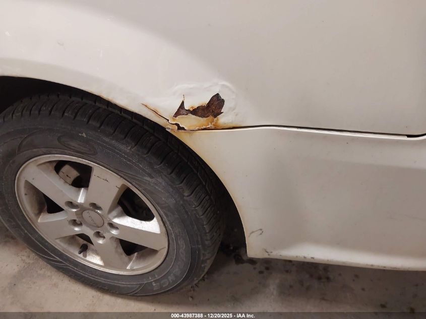 2011 Dodge Grand Caravan Mainstreet VIN: 2D4RN3DG7BR646424 Lot: 43987388