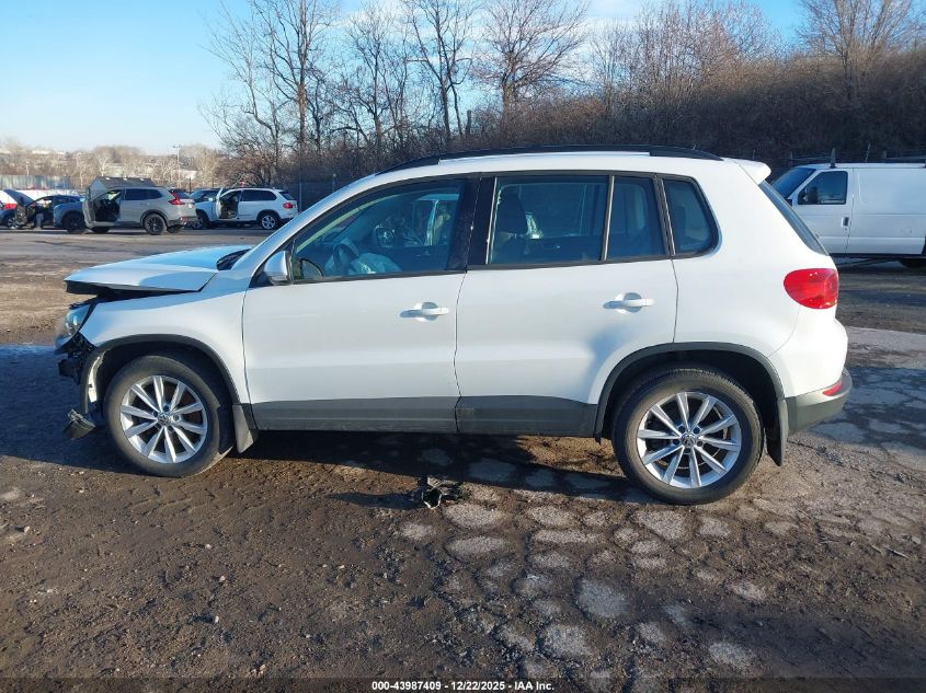 2017 Volkswagen Tiguan 2.0T/2.0T S VIN: WVGBV7AX6HK051819 Lot: 43987409