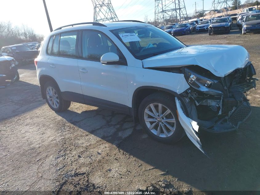 2017 Volkswagen Tiguan 2.0T/2.0T S VIN: WVGBV7AX6HK051819 Lot: 43987409