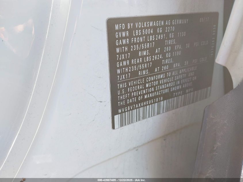 2017 Volkswagen Tiguan 2.0T/2.0T S VIN: WVGBV7AX6HK051819 Lot: 43987409