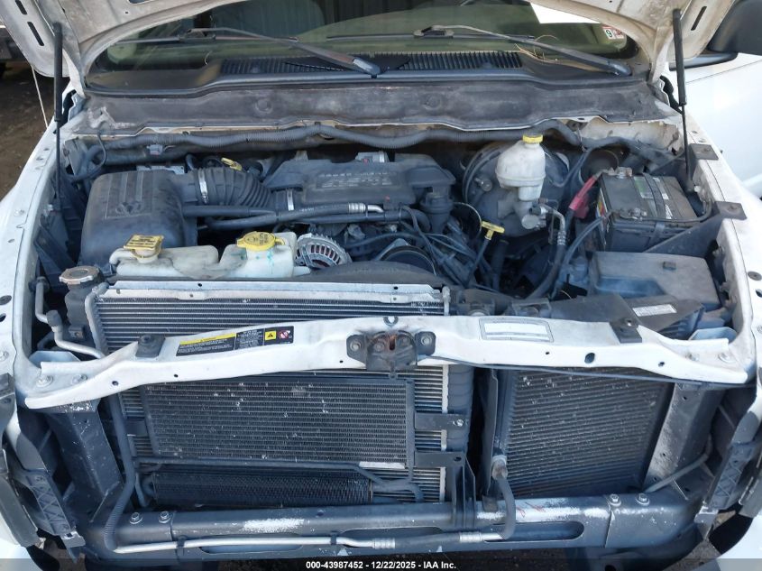 2005 Dodge Ram 1500 Slt/Laramie VIN: 1D7HA18D05J605611 Lot: 43987452