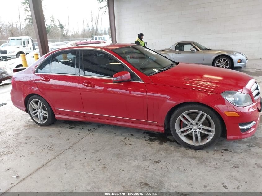 2014 Mercedes-Benz C 300 Sport 4Matic VIN: WDDGF8AB9ER317800 Lot: 43987470