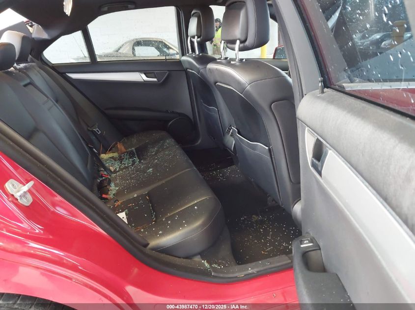 2014 Mercedes-Benz C 300 Sport 4Matic VIN: WDDGF8AB9ER317800 Lot: 43987470