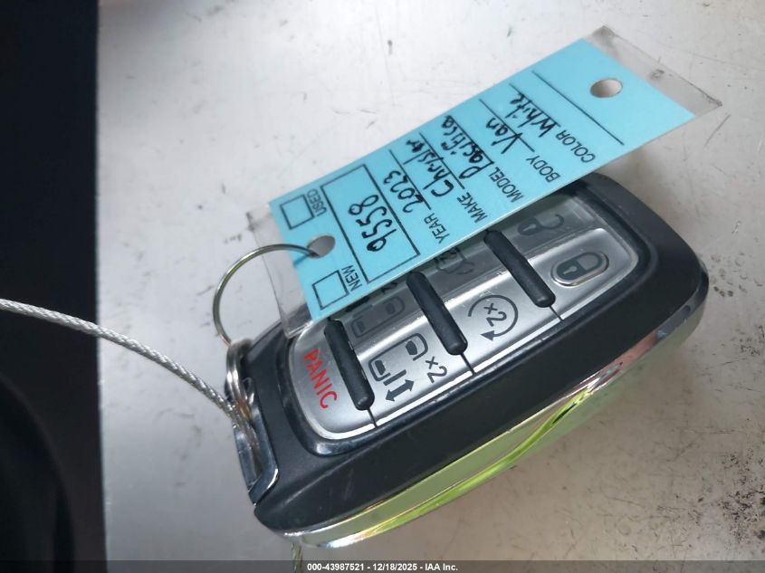 2023 Chrysler Pacifica Touring VIN: 2C4RC1FG4PR559558 Lot: 43987521