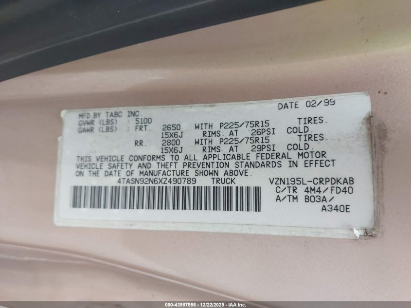 1999 Toyota Tacoma Prerunner V6 VIN: 4TASN92N6XZ490789 Lot: 43987556