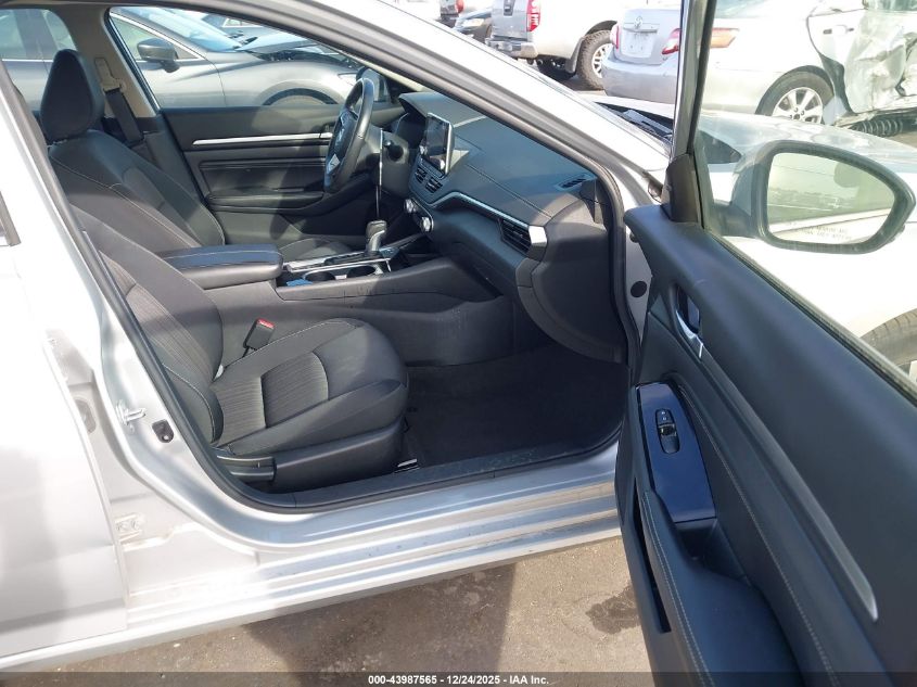 2022 Nissan Altima Sv Fwd