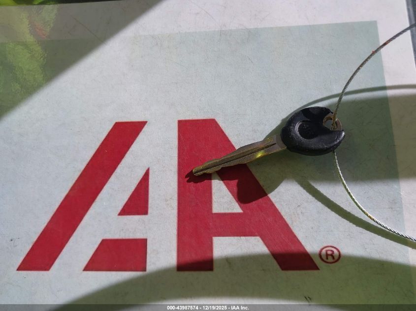 1994 Mazda Protege Dx VIN: JM1BG2244R0733813 Lot: 43987574