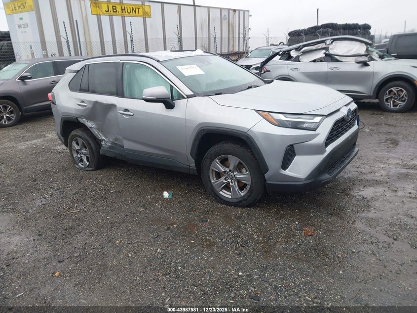 4T3RWRFV0NU051563 2022 Toyota Rav4 Hybrid Xle auction photo 1