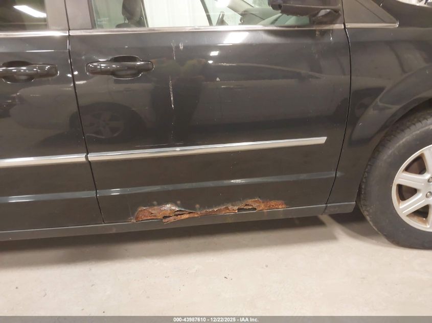 2010 Chrysler Town & Country Touring VIN: 2A4RR5D11AR307076 Lot: 43987610