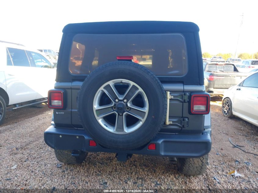 2019 Jeep Wrangler Unlimited Sahara 4X4 VIN: 1C4HJXEG0KW528328 Lot: 43987629