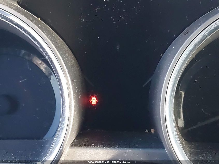 2010 Toyota Highlander Limited V6 VIN: 5TDDK3EH4AS001257 Lot: 43987651