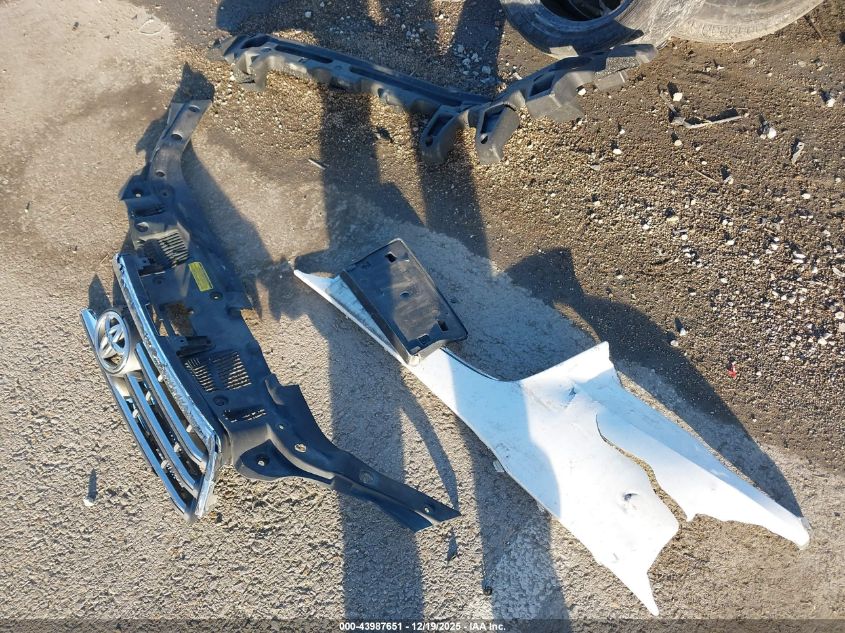 2010 Toyota Highlander Limited V6 VIN: 5TDDK3EH4AS001257 Lot: 43987651