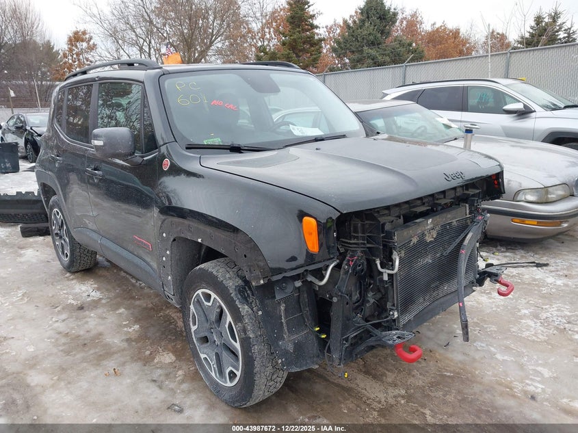 2017 Jeep Renegade Trailhawk 4X4
