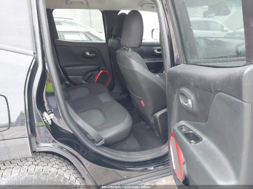 2017 Jeep Renegade Trailhawk 4X4 VIN: ZACCJBCB7HPE98688 Lot: 43987672