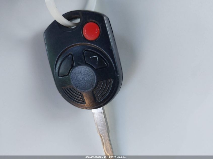 2015 Ford Escape Se VIN: 1FMCU9G9XFUC82185 Lot: 43987690