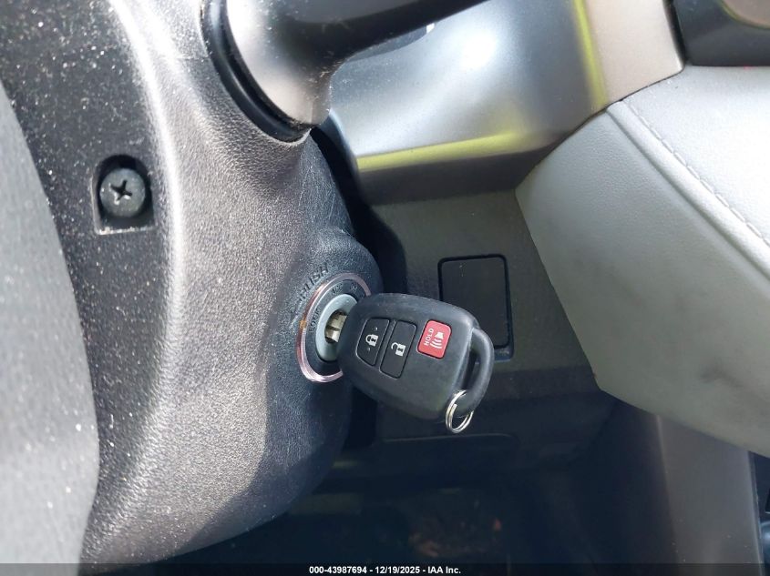 2015 Toyota Rav4 Le VIN: 2T3ZFREV3FW186233 Lot: 43987694