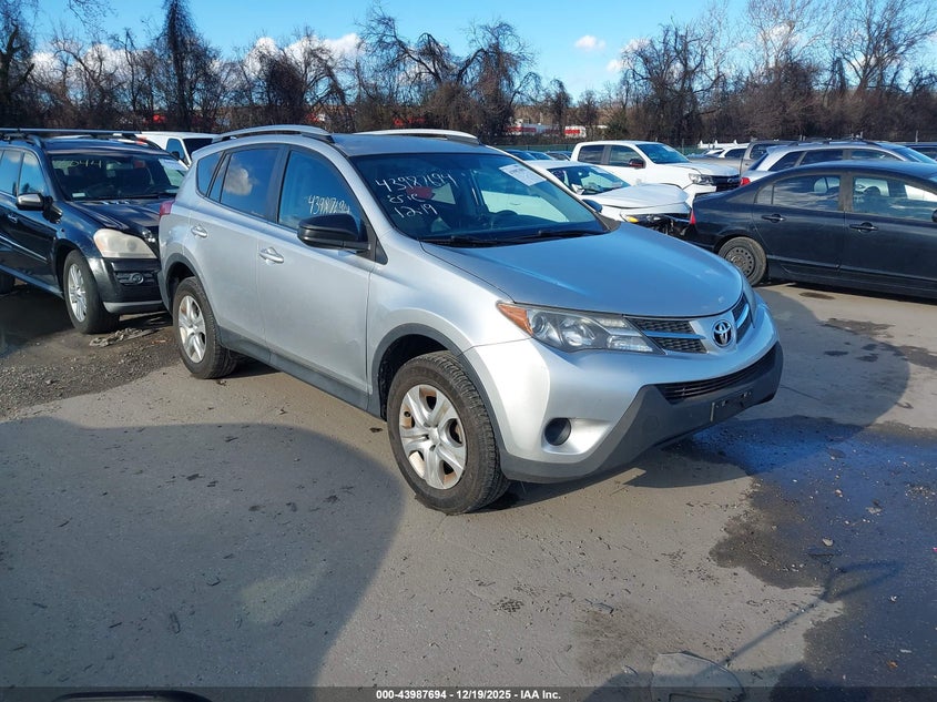 2T3ZFREV3FW186233 2015 Toyota Rav4 Le auction photo 1