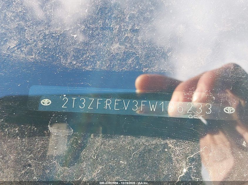 2015 Toyota Rav4 Le VIN: 2T3ZFREV3FW186233 Lot: 43987694