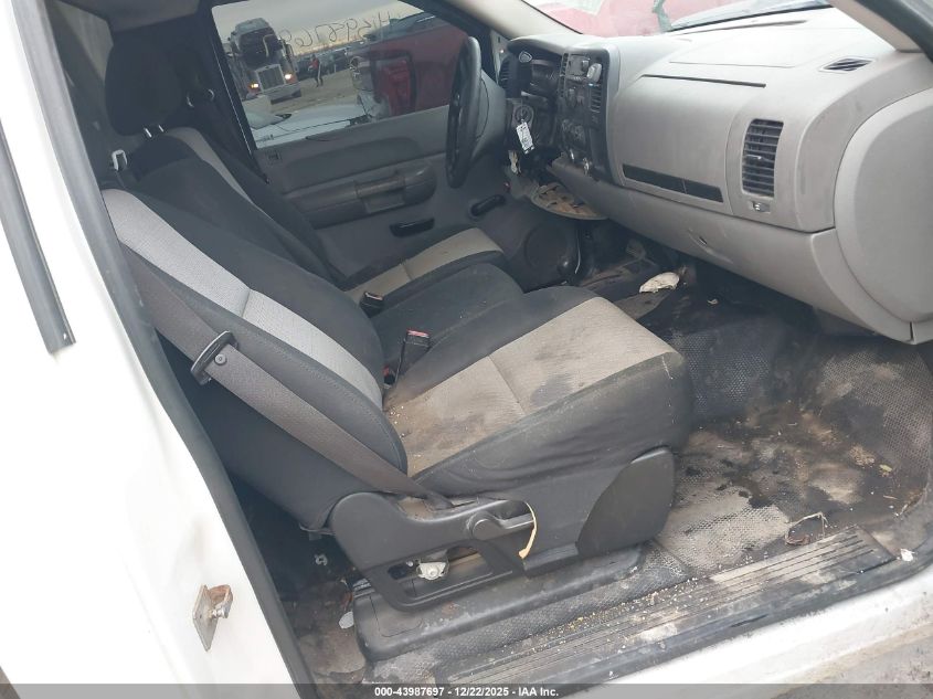 2008 Chevrolet Silverado 2500Hd Work Truck VIN: 1GCHK24K88E208274 Lot: 43987697