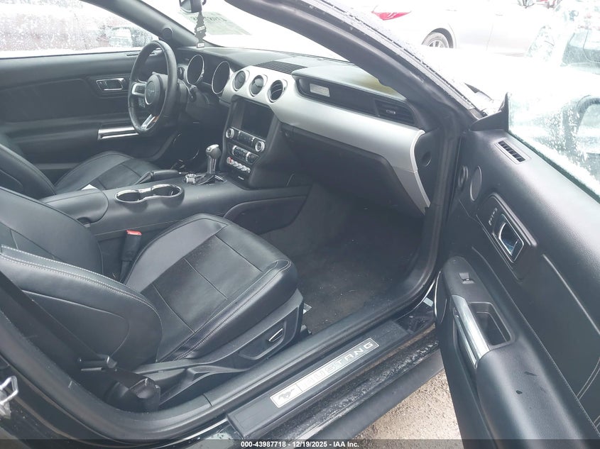 2016 Ford Mustang Ecoboost Premium