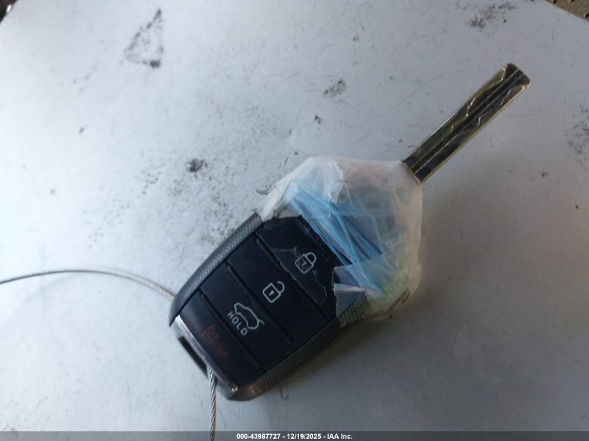 2017 Kia Sedona L VIN: KNDMA5C17H6257648 Lot: 43987727