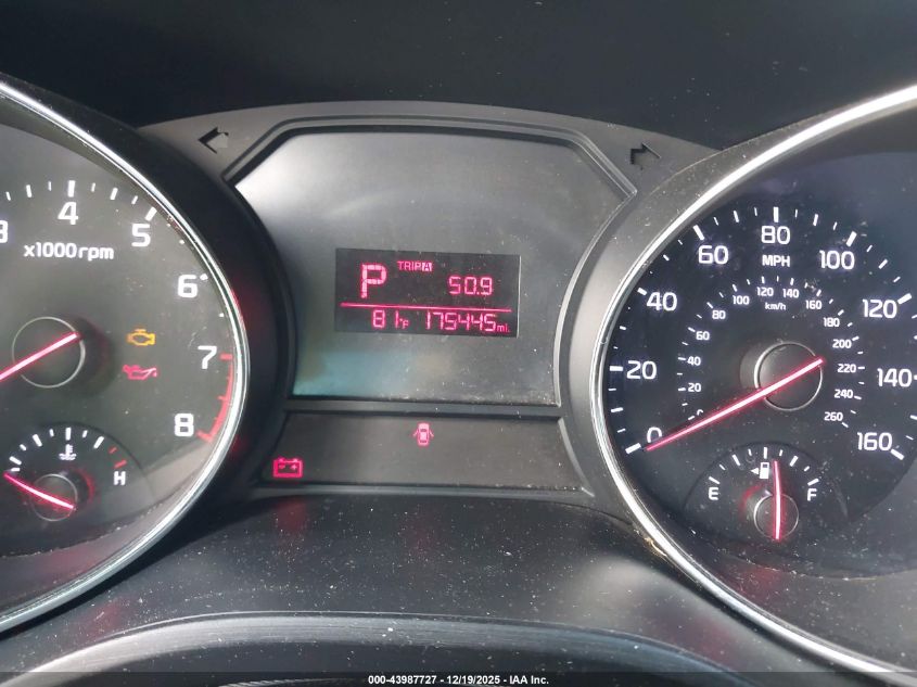 2017 Kia Sedona L VIN: KNDMA5C17H6257648 Lot: 43987727