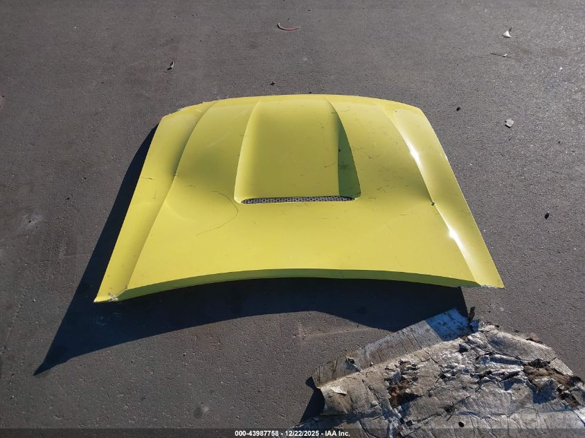 2002 Ford Mustang VIN: 1FAFP404X2F209364 Lot: 43987758