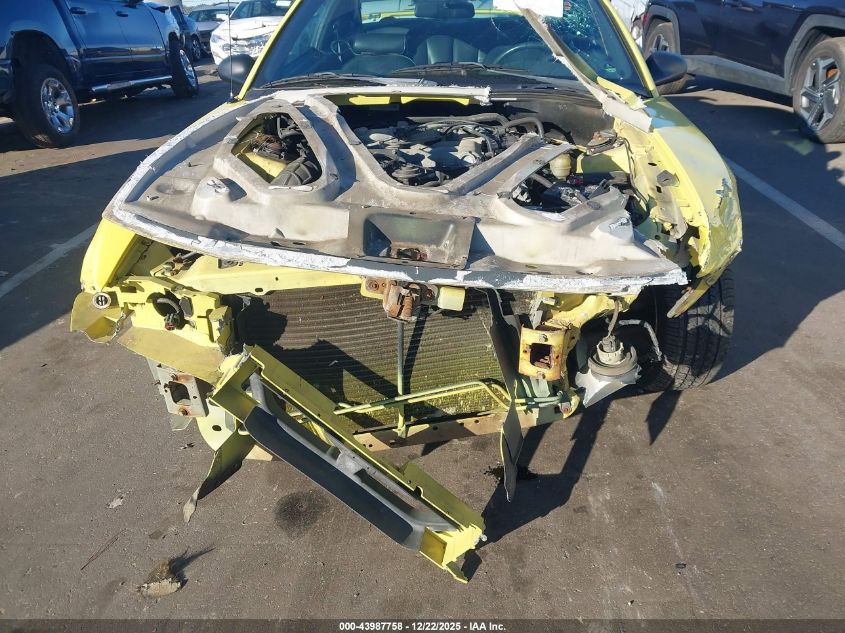 2002 Ford Mustang VIN: 1FAFP404X2F209364 Lot: 43987758