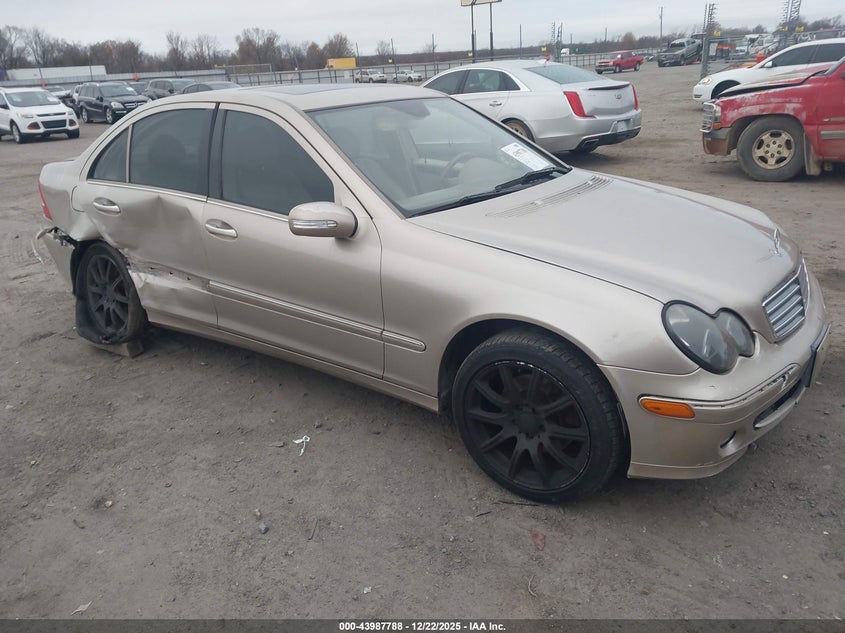 2005 Mercedes-Benz C 240 Luxury 4Matic