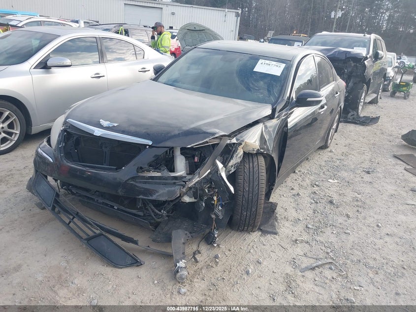 2013 Hyundai Genesis 3.8