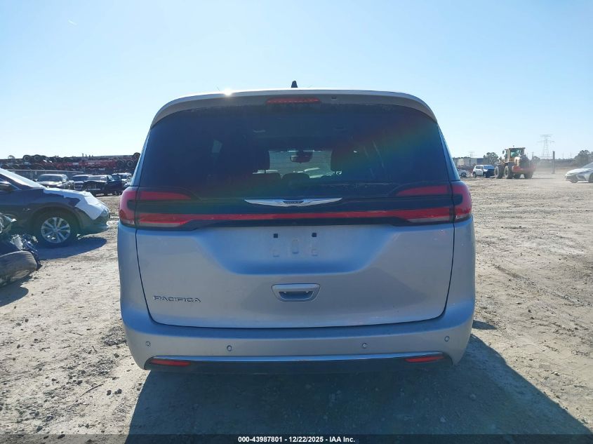 2024 Chrysler Pacifica Touring L VIN: 2C4RC1BG8RR197338 Lot: 43987801