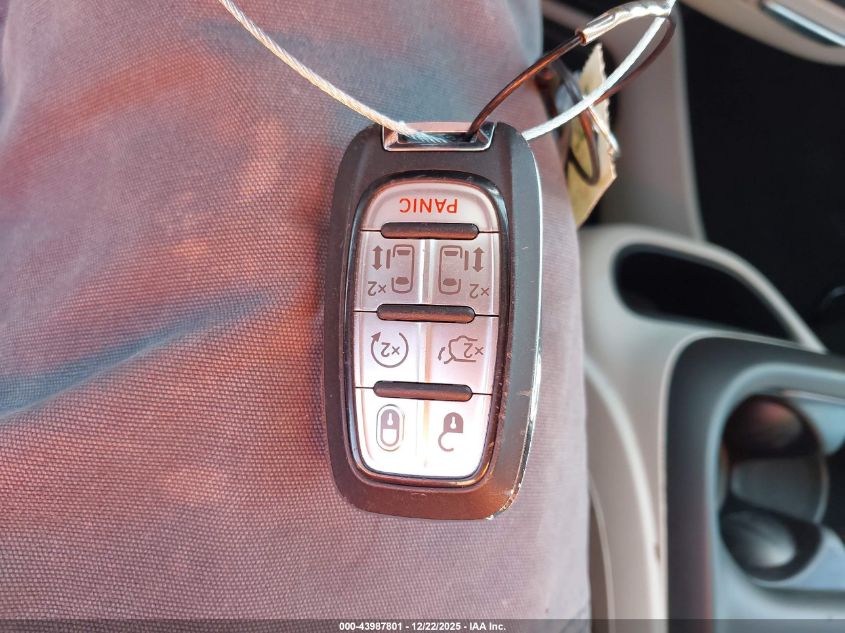 2024 Chrysler Pacifica Touring L VIN: 2C4RC1BG8RR197338 Lot: 43987801