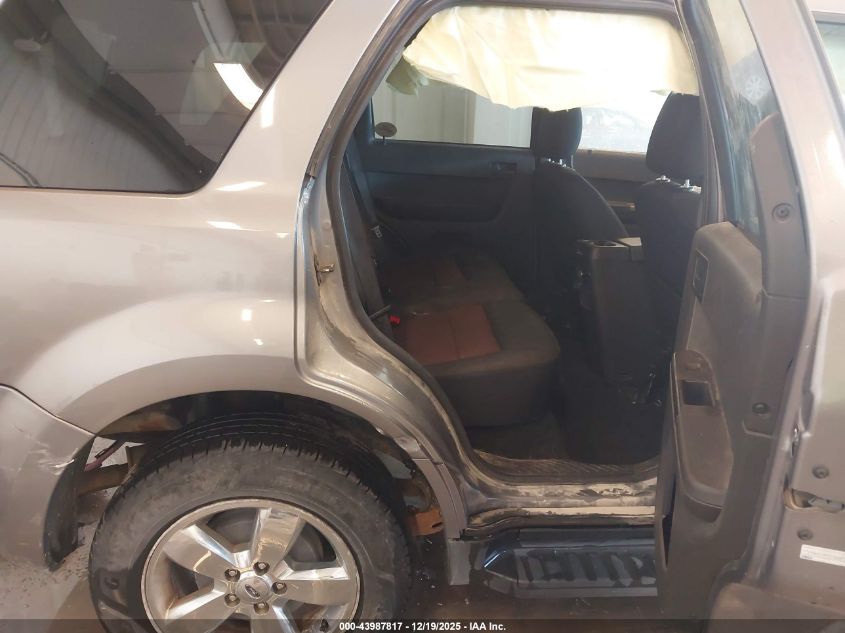 2008 Ford Escape Xlt VIN: 1FMCU93128KB09663 Lot: 43987817