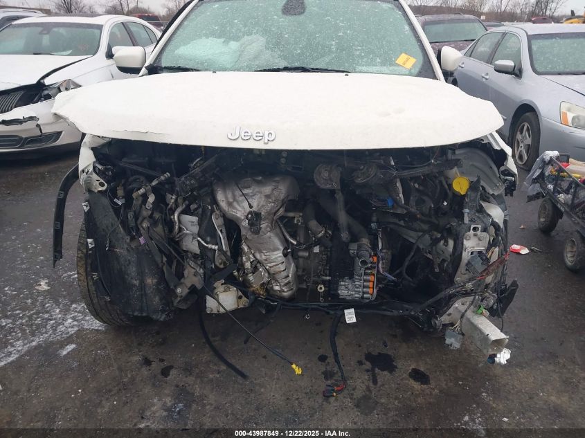 2018 Jeep Compass Latitude 4X4 VIN: 3C4NJDBB9JT366309 Lot: 43987849