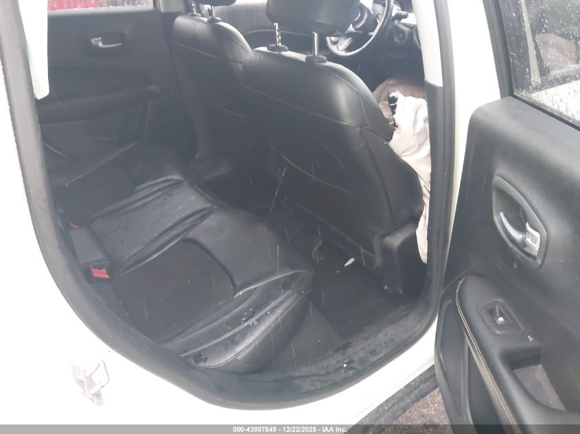 2018 Jeep Compass Latitude 4X4 VIN: 3C4NJDBB9JT366309 Lot: 43987849