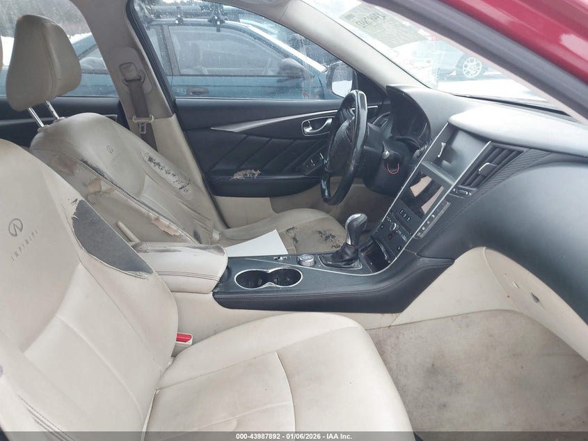 2014 Infiniti Q50 Premium