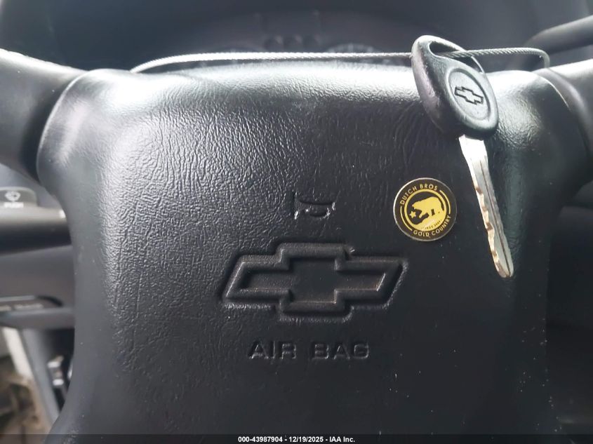 2000 Chevrolet Blazer Lt VIN: 1GNDT13WXY2157511 Lot: 43987904