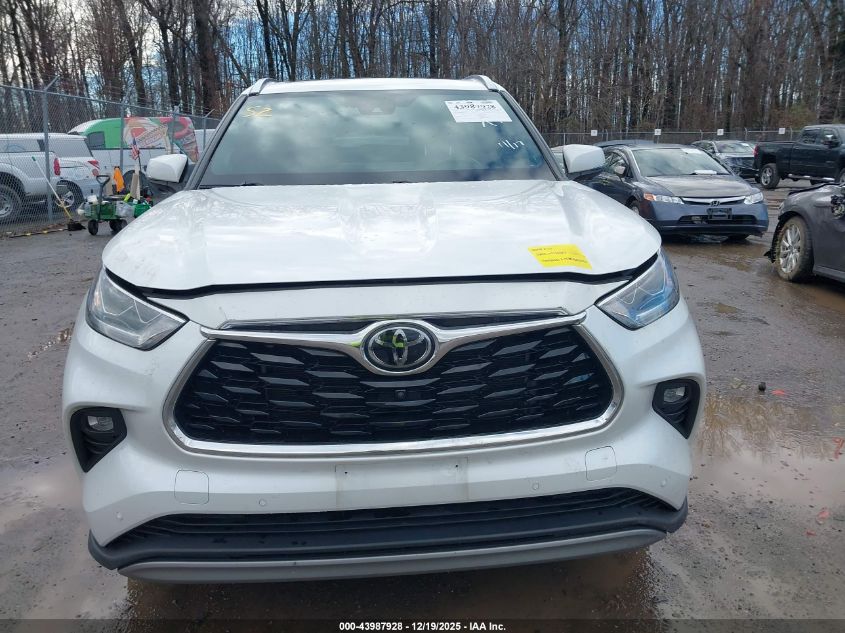 2023 Toyota Highlander Platinum VIN: 5TDKDRBH7PS508557 Lot: 43987928