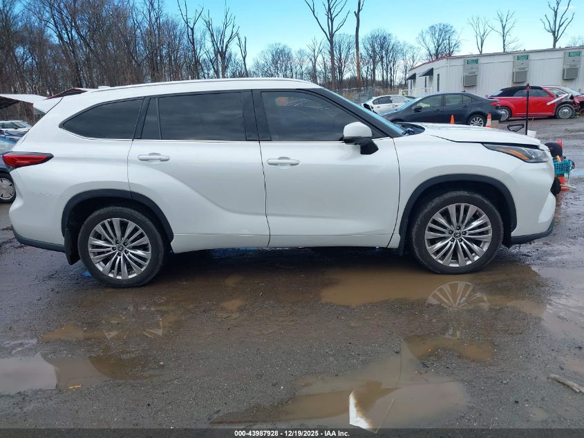 2023 Toyota Highlander Platinum VIN: 5TDKDRBH7PS508557 Lot: 43987928