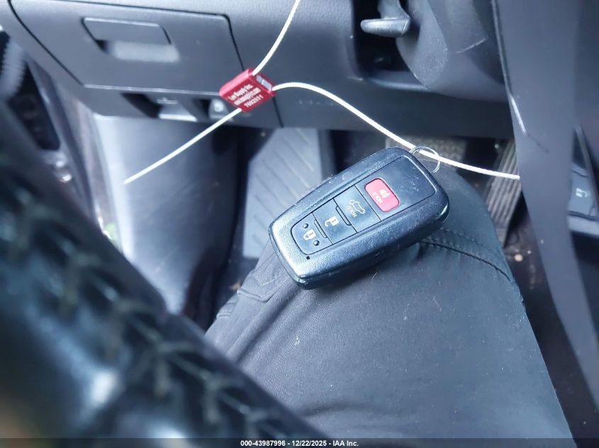 2020 Toyota Highlander Xle VIN: 5TDGZRBH3LS040747 Lot: 43987996