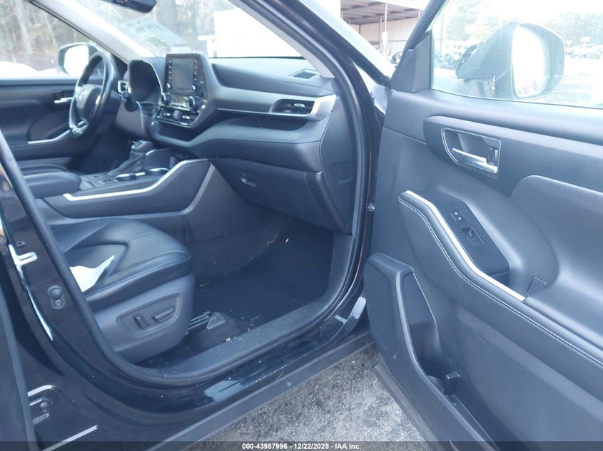 2020 Toyota Highlander Xle