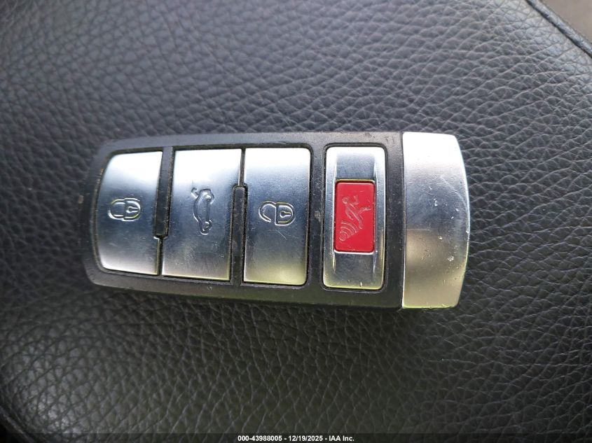 2015 Volkswagen Cc 2.0T R-Line VIN: WVWBN7AN6FE813464 Lot: 43988005