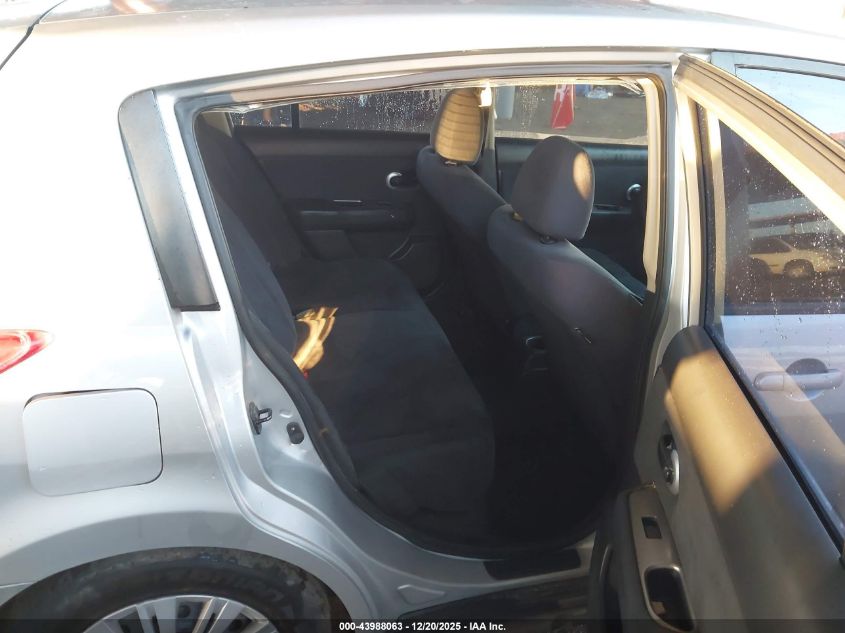 2009 Nissan Versa 1.8S VIN: 3N1BC13E39L423820 Lot: 43988063