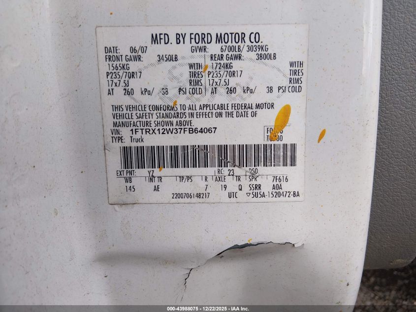 2007 Ford F-150 Stx/Xl/Xlt VIN: 1FTRX12W37FB64067 Lot: 43988075