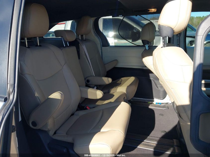 2022 Toyota Sienna Xle VIN: 5TDYRKEC2NS118823 Lot: 43988081