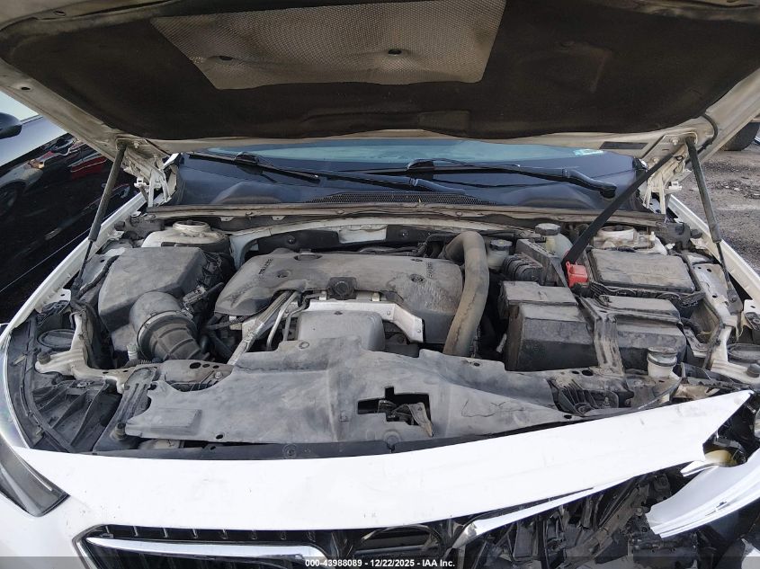 2018 Buick Regal Sportback Preferred VIN: W04GL6SX7J1130592 Lot: 43988089