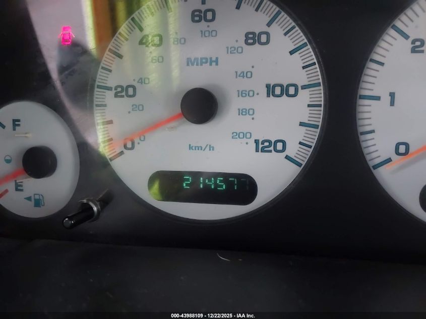 2002 Dodge Grand Caravan Ex VIN: 2B4GP74L32R619107 Lot: 43988109